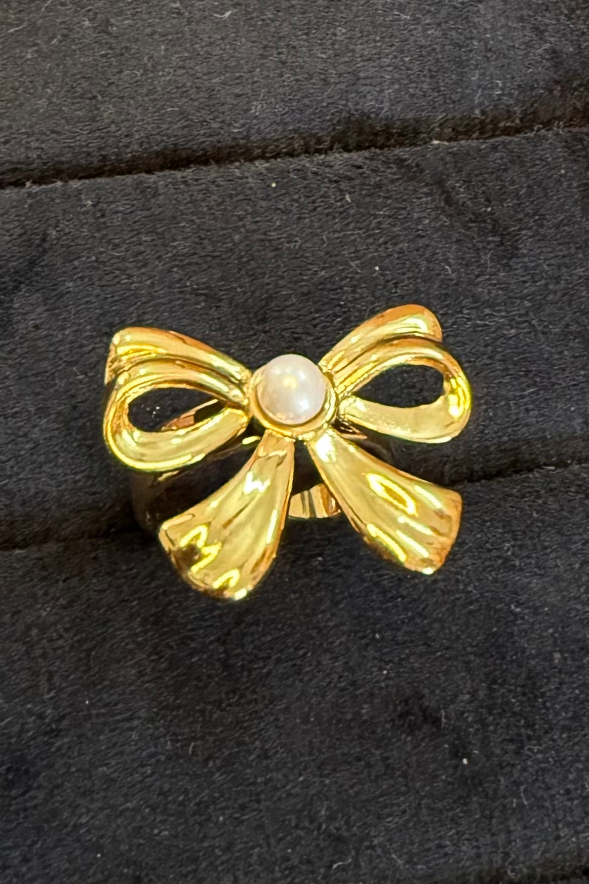 Bow Pearl Ring