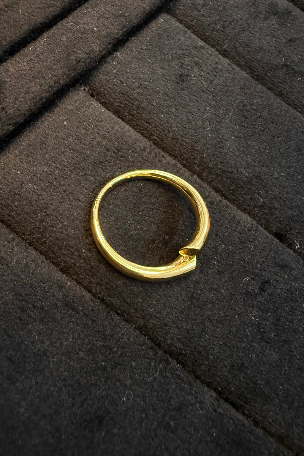 Leaf Tip Gold Ring