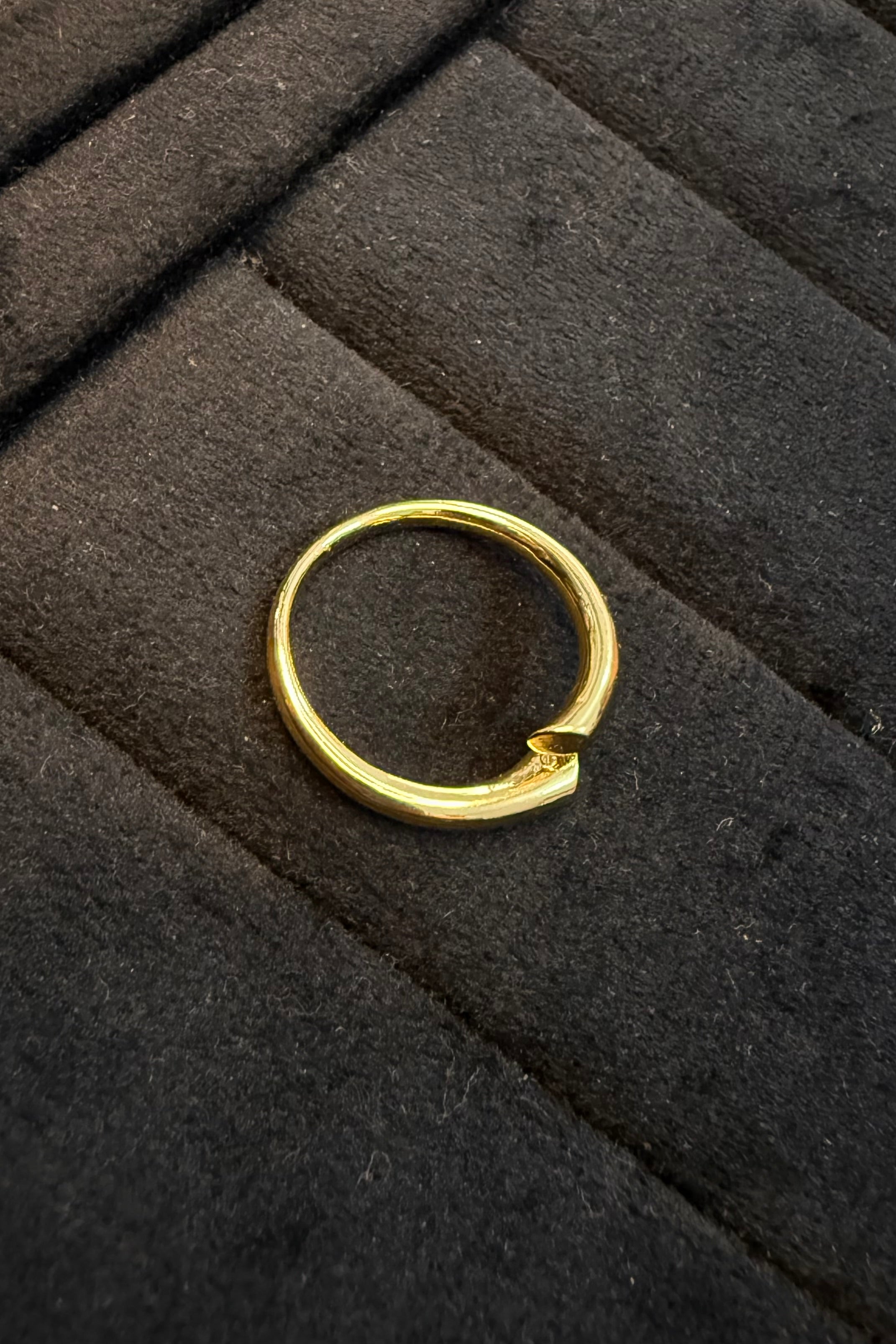 Leaf Tip Gold Ring