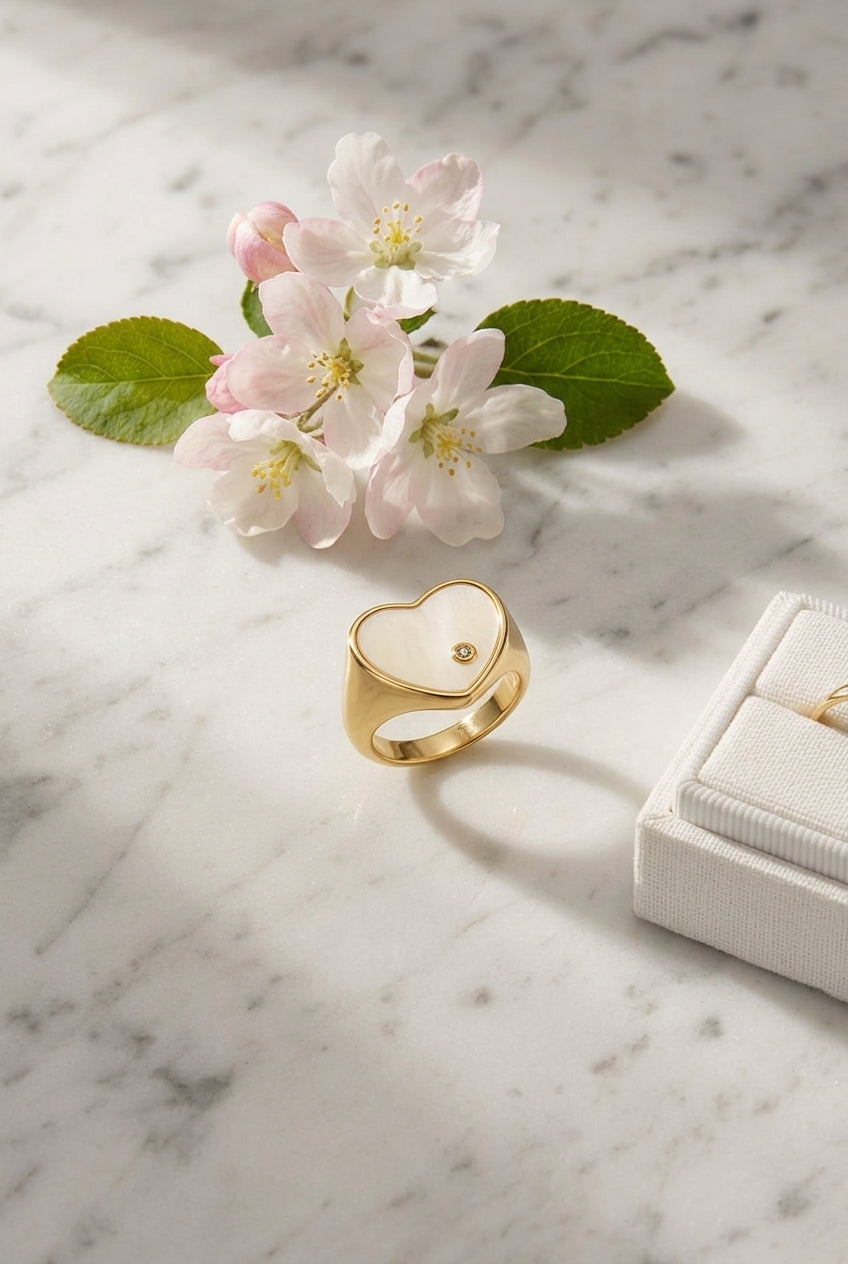Mother-of-Pearl Heart Signet Ring