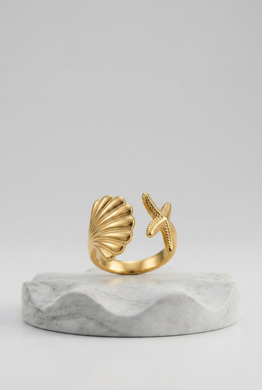 Ocean Breeze Starfish & Seashell Open Ring – Gold-Plated Stainless Steel