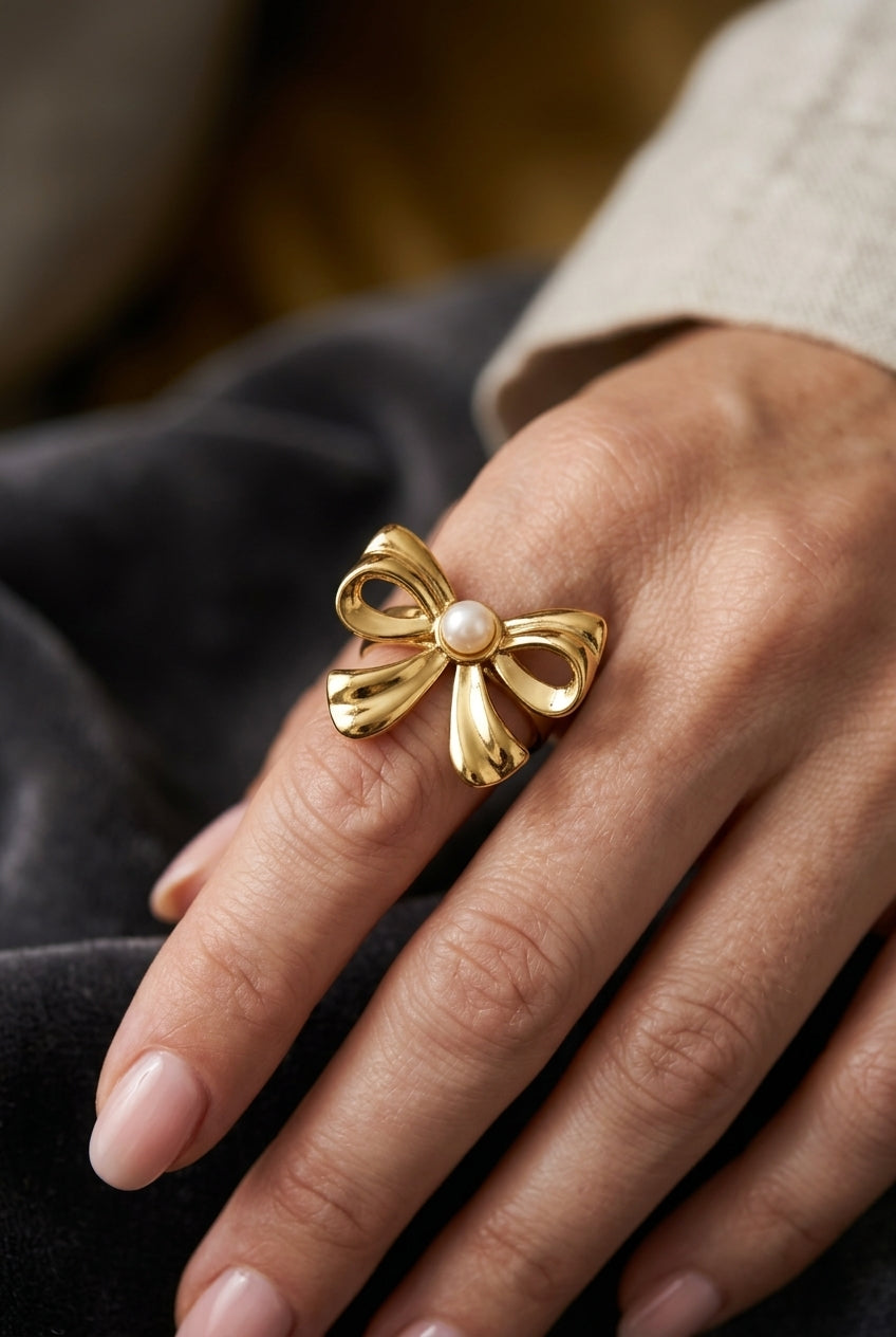 Bow Pearl Ring
