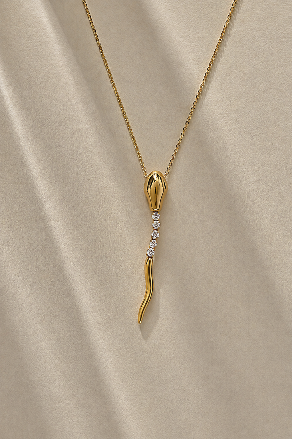 Serpentina Spark Pendant